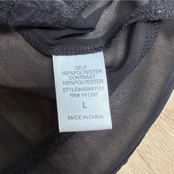 ASTR Black Lace Top - Picture 9 of 9